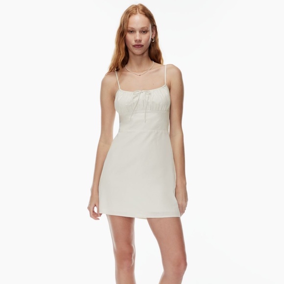 Aritzia Dresses & Skirts - Aritiza Delilah Dress Small
